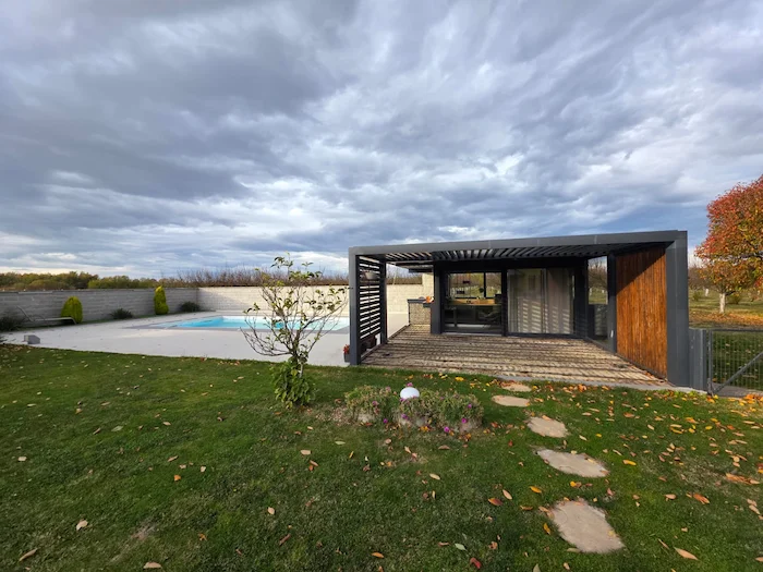 NÒVA Paviljon - Moderna vikendica okružena slavonskim voćnjacima